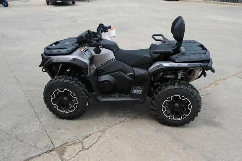 2025 Can-Am OUTLANDER MAX XT 1000R PLATINUM SATIN Image 8