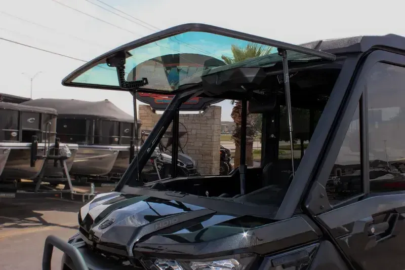 2025 Can-Am DEFENDER MAX LONE STAR HD10 STEALTH BLACK Image 6