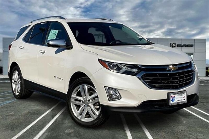 2020 Chevrolet Equinox PremierImage 12