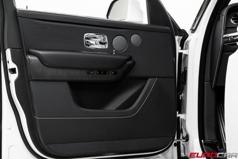 2020 Rolls-Royce Cullinan *PANORAMIC SUNROOF * IMMACULATE CONDITION*Image 20