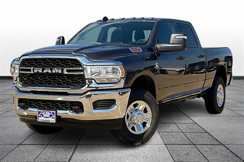 2024 RAM 2500 Tradesman Crew Cab 4x4 6