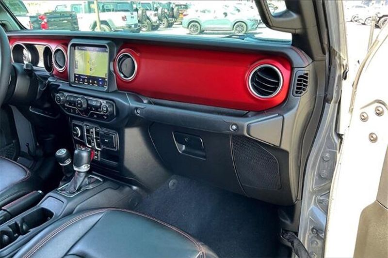 Used 2023 Jeep Gladiator RubiconImage 16