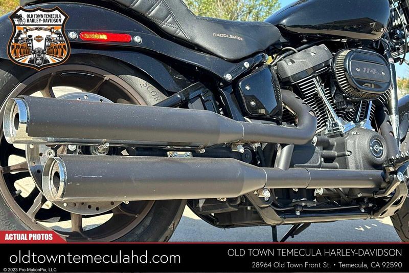 2020 Harley-Davidson Softail in a Black exterior color. BMW Motorcycles of Temecula – Southern California (951) 506-6903 bmwmotorcyclesoftemecula.com 