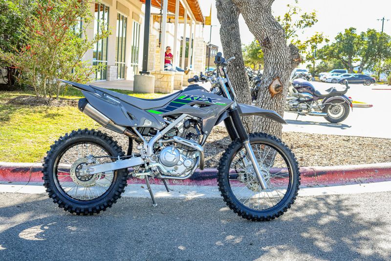 2025 Kawasaki KLX230R S  BATTLE GRAY Image 13
