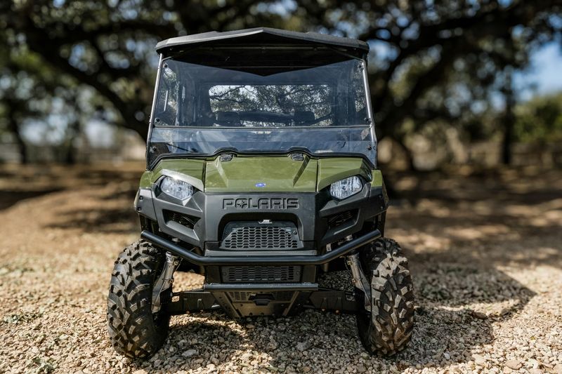 2025 Polaris RANGER CREW 570 FULLSIZE SAGE GREENImage 25