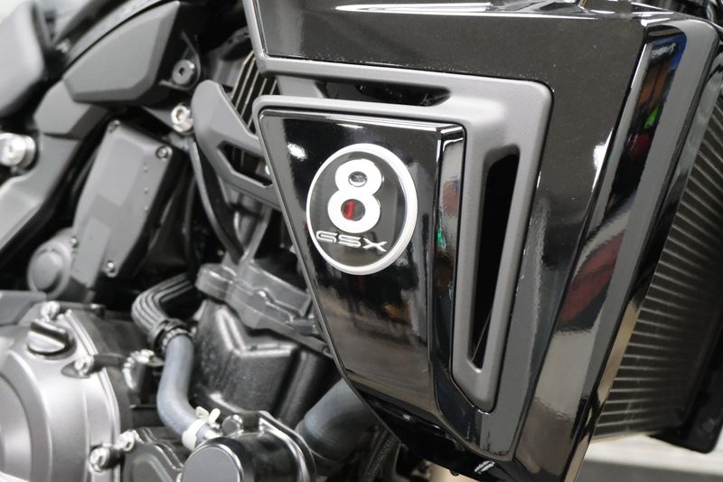 NEW 2026 SUZUKI GSX8TT Image 10