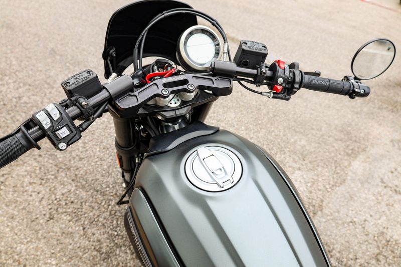 USED 2021 DUCATI SCRAMBLER 1100 Image 14
