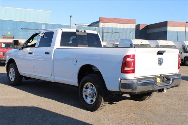 2023 RAM 2500 Tradesman Crew Cab 4x2 Long BoxImage 6
