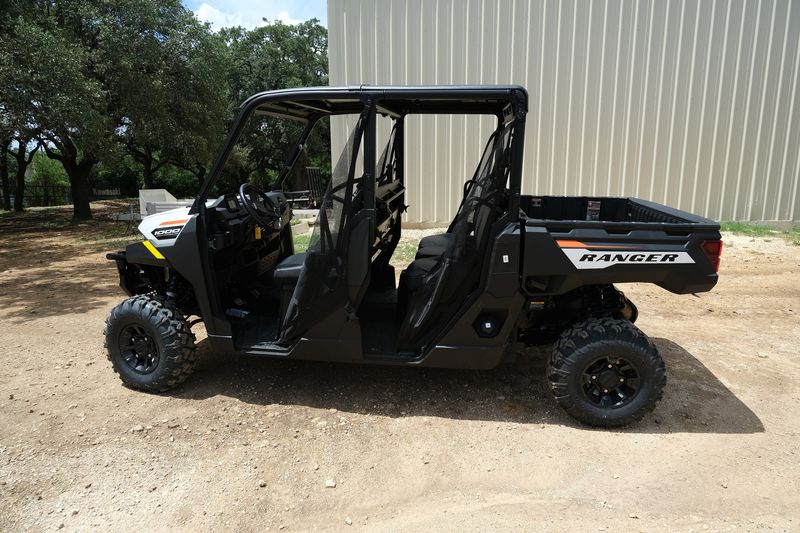 2025 Polaris RANGER CREW 1000 PREMIUM WHITE LIGHTNINGImage 1