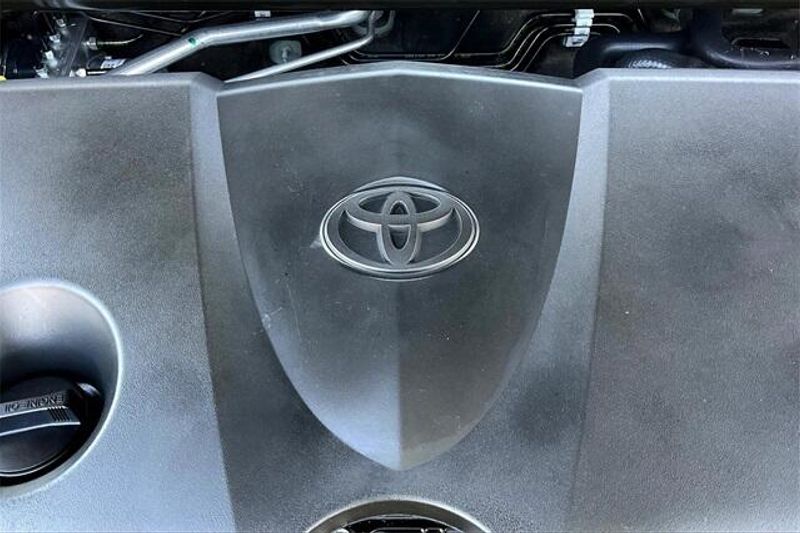 Used 2023 Toyota Camry LEImage 32