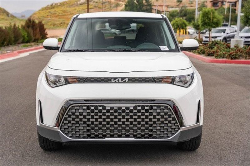 2024 Kia Soul EXImage 3