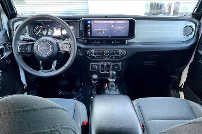 2024 Jeep Wrangler 4xE Sport S 4xeImage 15