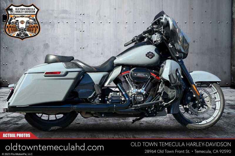 2018 Harley-Davidson Street Glide in a GUNSHIP GRAY exterior color. BMW Motorcycles of Temecula – Southern California (951) 506-6903 bmwmotorcyclesoftemecula.com 