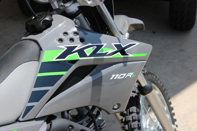 2025 Kawasaki KLX110R L BATTLE GRAY Image 11