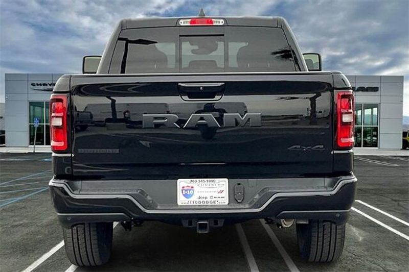 2025 RAM 1500 Big Horn Crew Cab 4x4 5