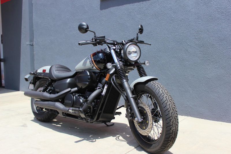 2025 Honda SHADOW PHANTOM Image 5