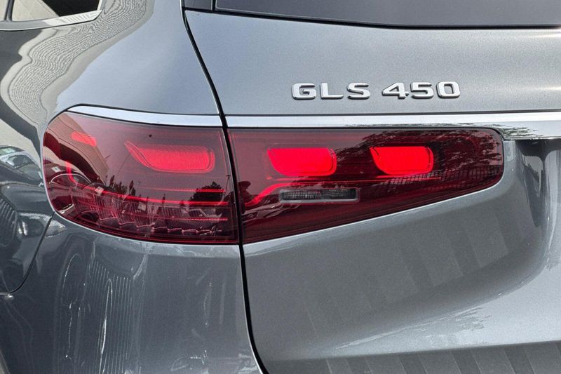 New 2026 Mercedes-Benz GLS 450Image 7