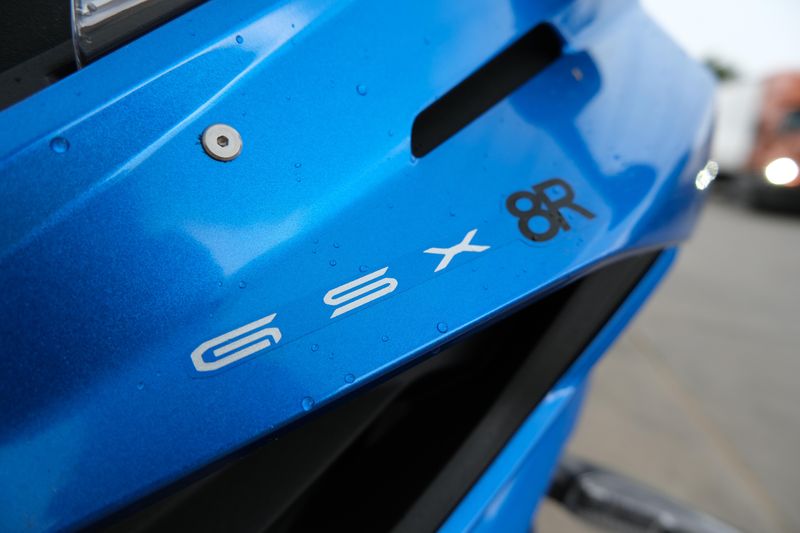 2025 Suzuki GSX8R BLUEImage 5