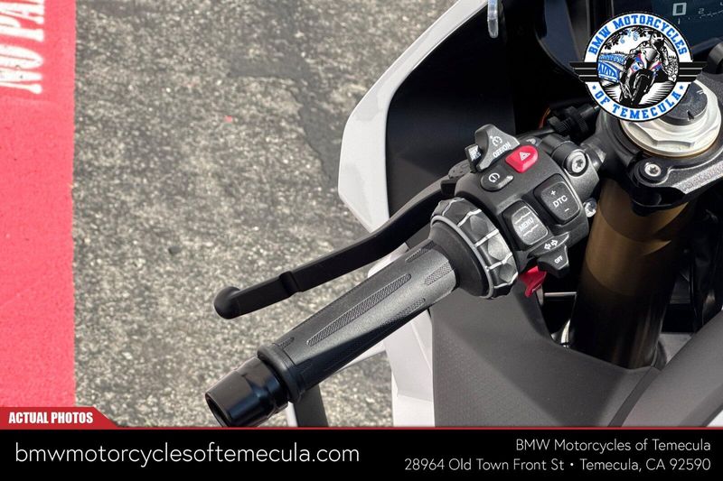 2026 BMW S 1000 RRImage 16