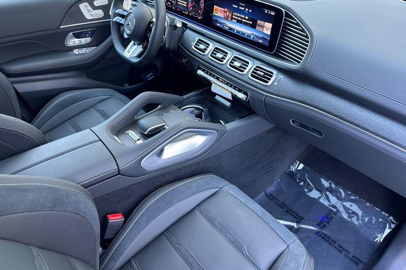 New 2026 Mercedes-Benz GLE-Class GLEGLE 53 AMGImage 14