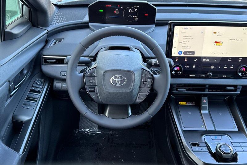 New 2027 Toyota bZ XLE PlusImage 15