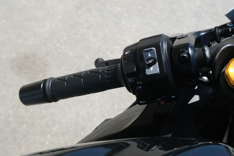 NEW 2026 KAWASAKI NINJA ZX4RR ABS Image 23