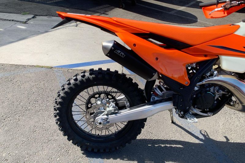 New 2025 KTM 150 XC-W Image 13