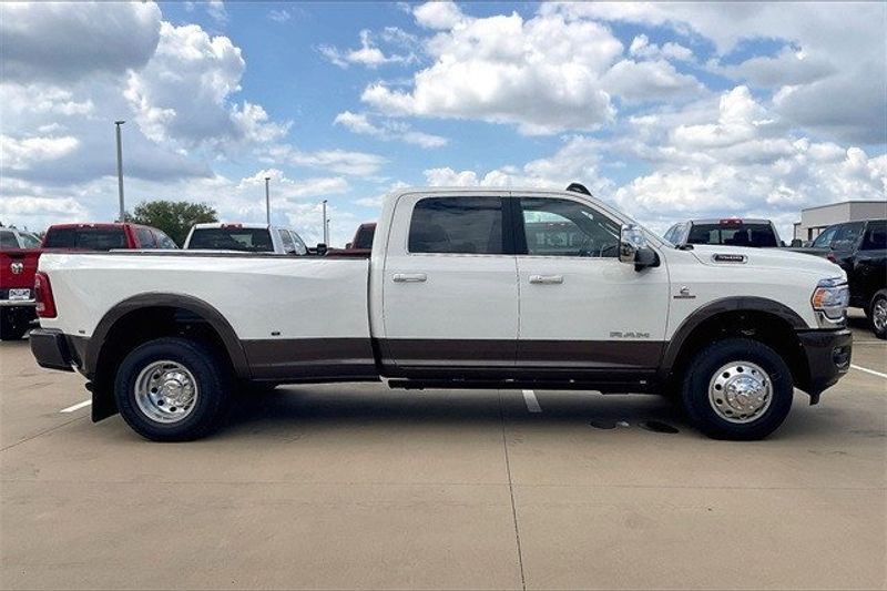 2024 RAM 3500 Limited Longhorn Crew Cab 4x4 8