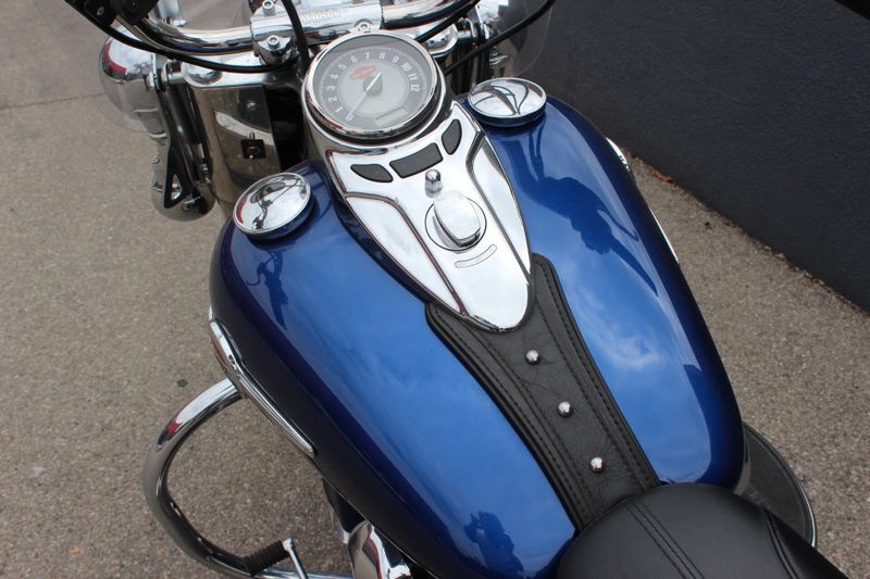 Used 2017 Harley-Davidson Softail Heritage Softail Classic Image 9