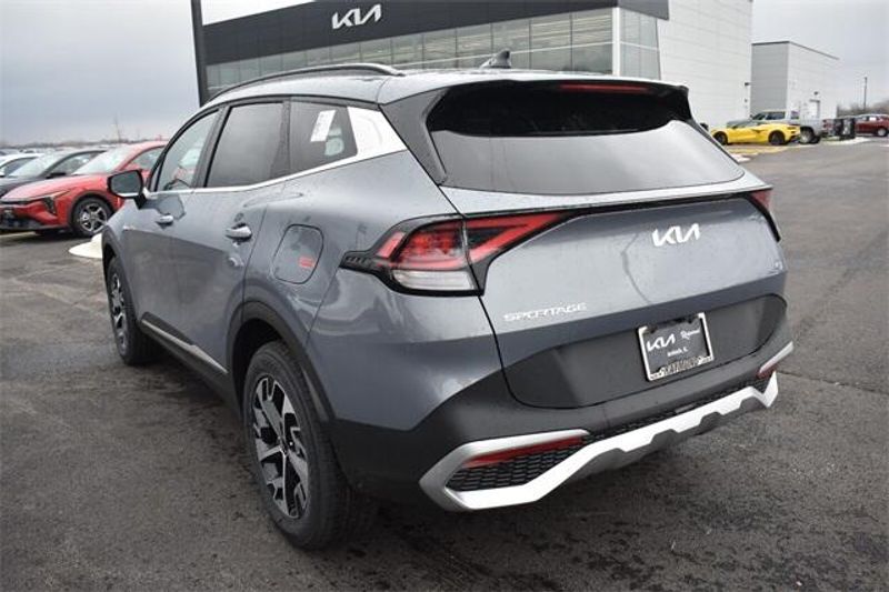 2025 Kia Sportage EXImage 5