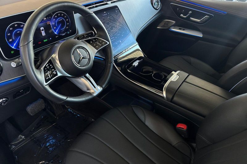 Used 2023 Mercedes-Benz EQE 350+ SUVImage 10