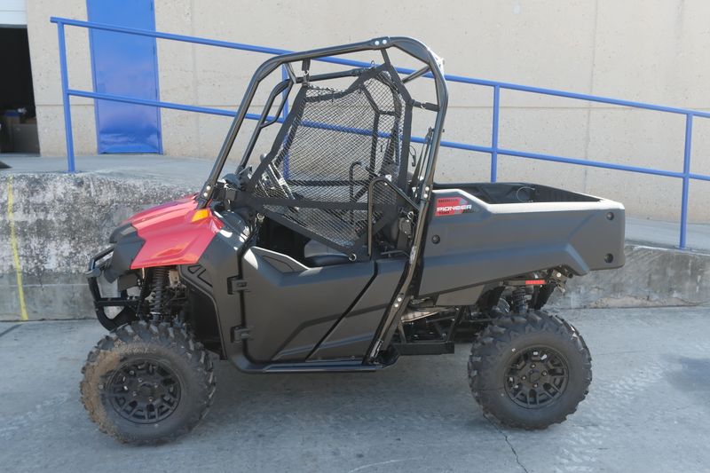 NEW 2026 HONDA PIONEER 700 DELUXE  in a HERO RED exterior color. Family PowerSports (877) 886-1997 familypowersports.com