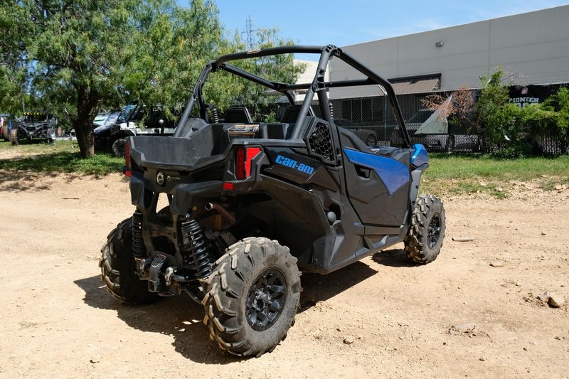 USED 2023 CAN-AM SSV MAV TRAIL DPS 50 Image 3