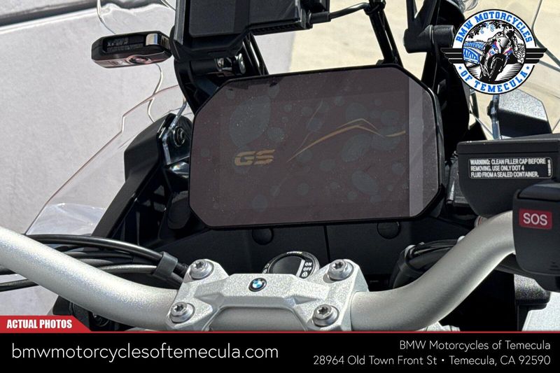2025 BMW F 900 GS AdventureImage 17