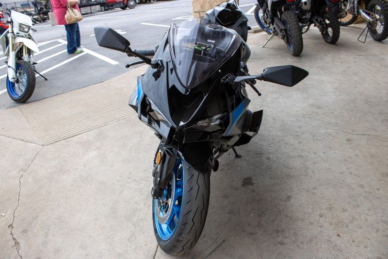NEW 2026 KAWASAKI NINJA ZX6R Image 6