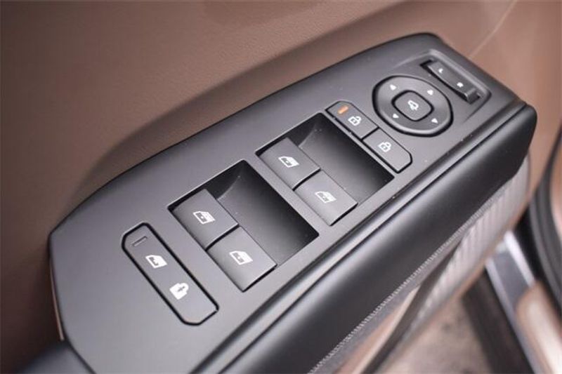2024 Kia EV9 LandImage 24