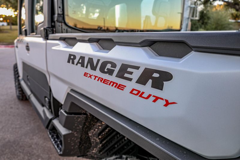 NEW 2025 POLARIS RANGER CREW XD 1500 NORTHSTAR EDITION ULTIMATE Image 11