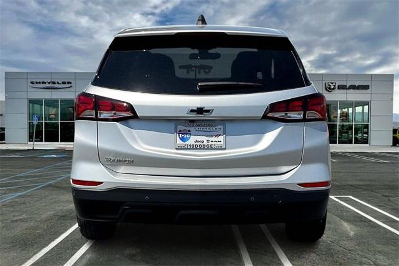 2022 Chevrolet Equinox LSImage 3