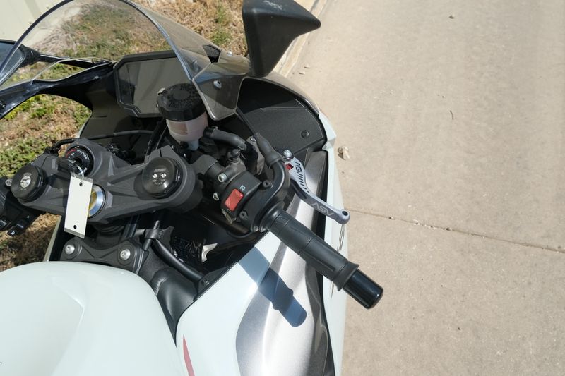 USED 2024 KAWASAKI NINJA ZX6R Image 12