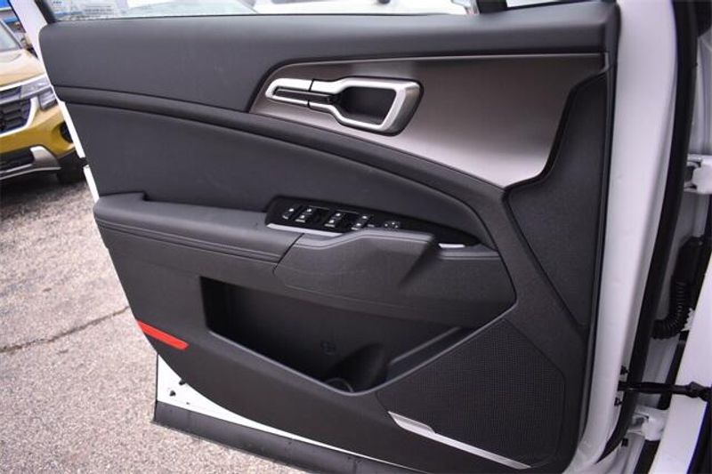 2025 Kia Sportage EXImage 34