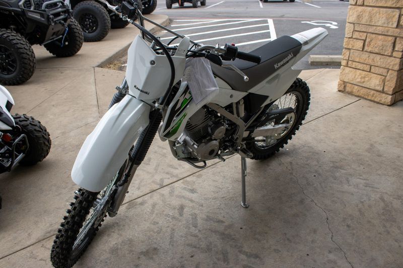NEW 2026 KAWASAKI KLX 140R F Image 4