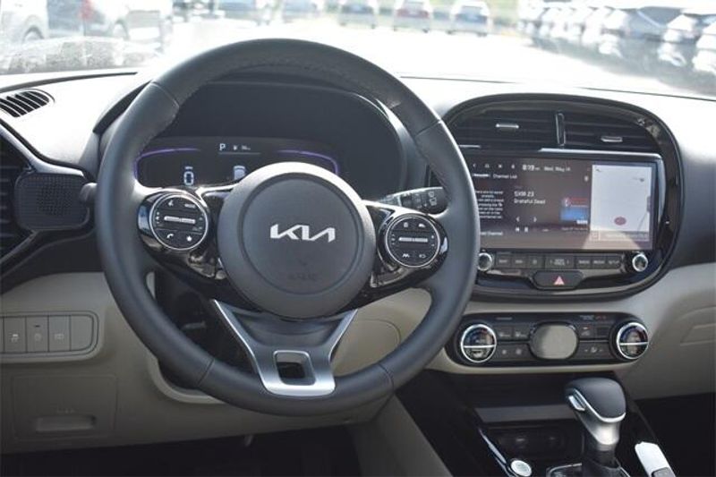 New 2025 Kia Soul EXImage 18