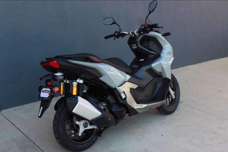 New 2026 Honda ADV160 Image 9