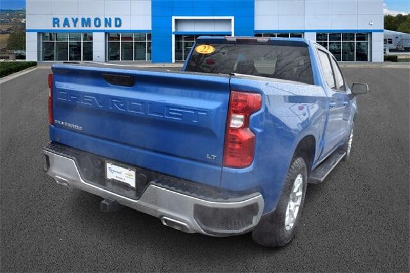 Used 2022 Chevrolet Silverado 1500 LTImage 3