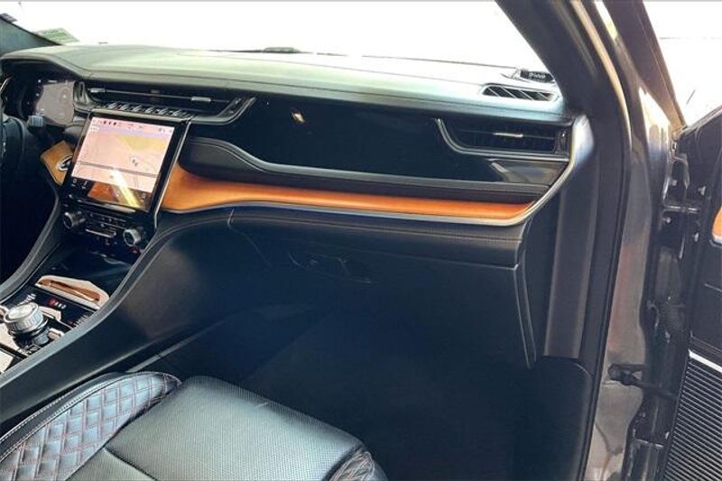 2022 Jeep Grand Cherokee 4xe Summit Reserve 4xeImage 16
