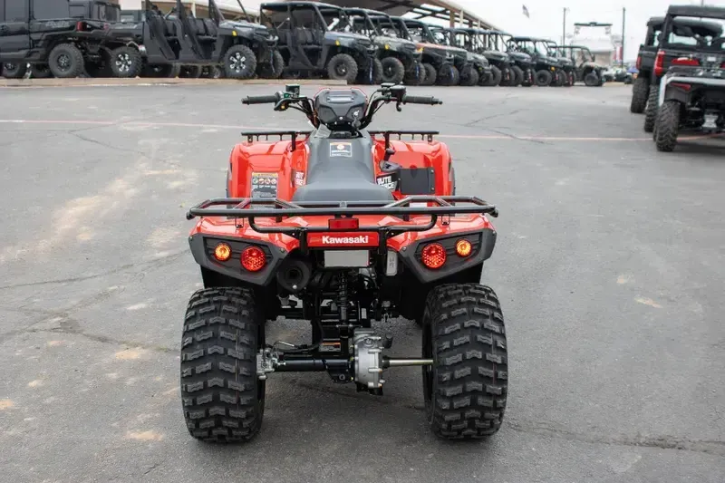 NEW 2026 KAWASAKI BRUTE FORCE 300 Image 4