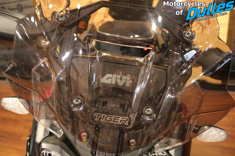 2024 Triumph Tiger 900 GT Pro Image 9