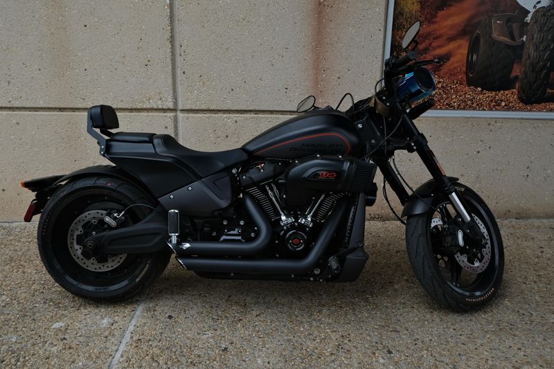 2020 HARLEY SOFTAIL114 BLACK AND ORANGE Image 2