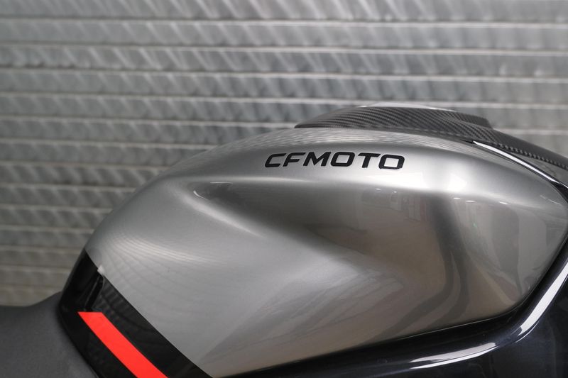 USED 2023 CFMOTO 450SS Image 15