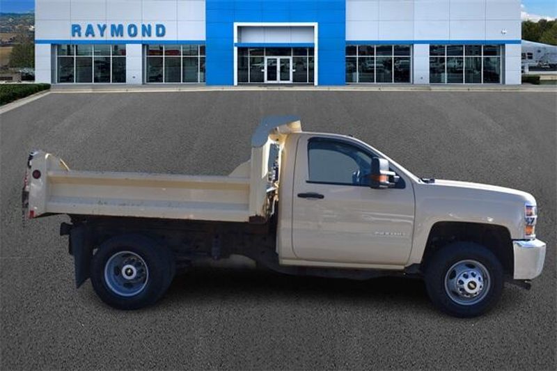 2015 Chevrolet Silverado 3500HD Work TruckImage 2